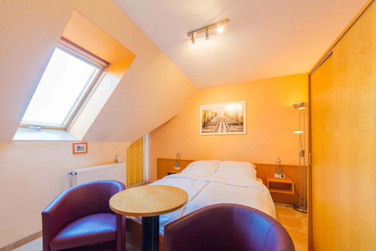 Der Suedschwede ... Dein Gaestehaus Mitten In Zingst Und Nah Zum Strand Exterior photo