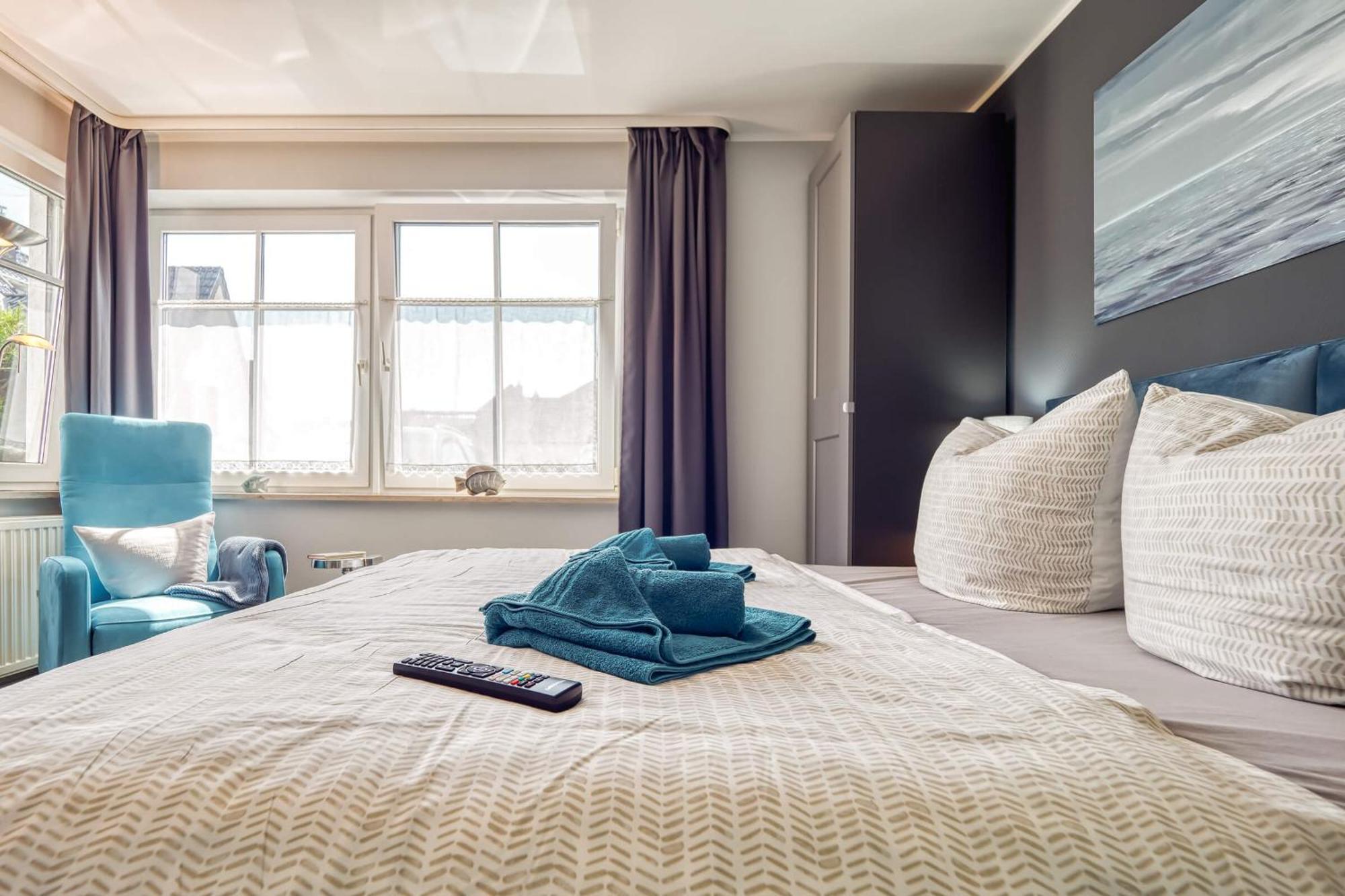 Der Suedschwede ... Dein Gaestehaus Mitten In Zingst Und Nah Zum Strand Exterior photo